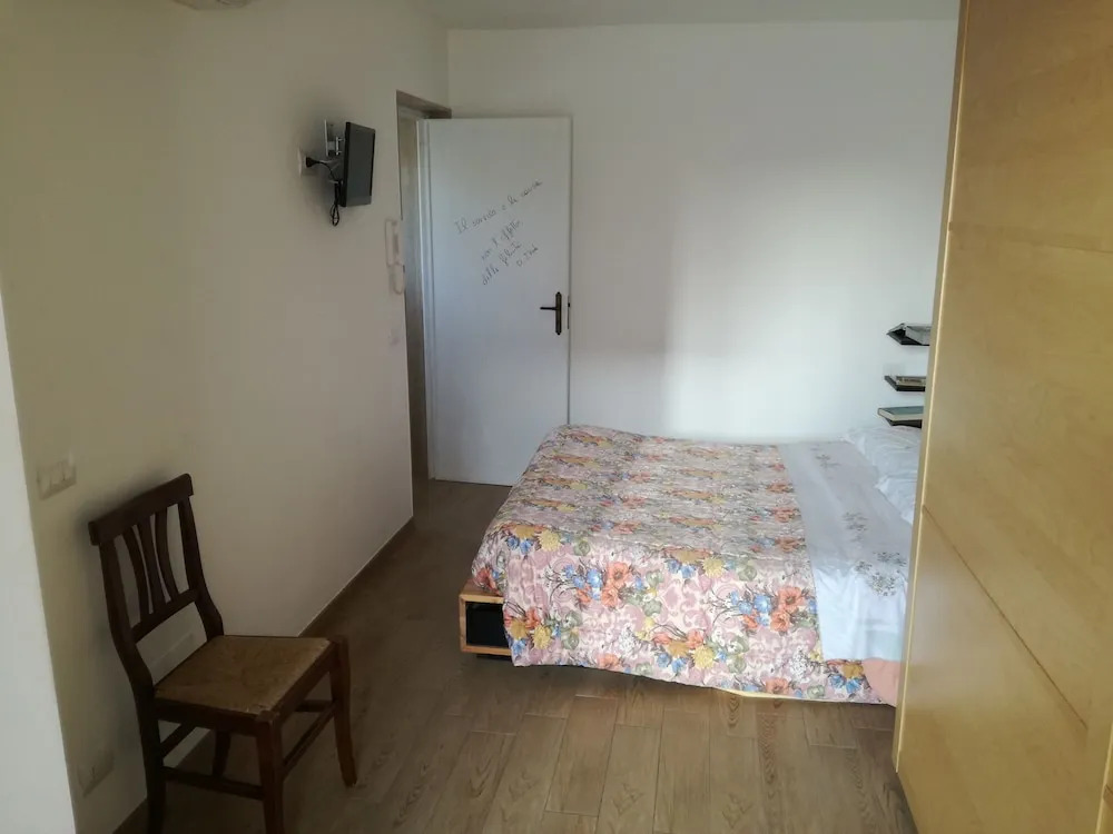 Casa Viola -Locazione Breve
