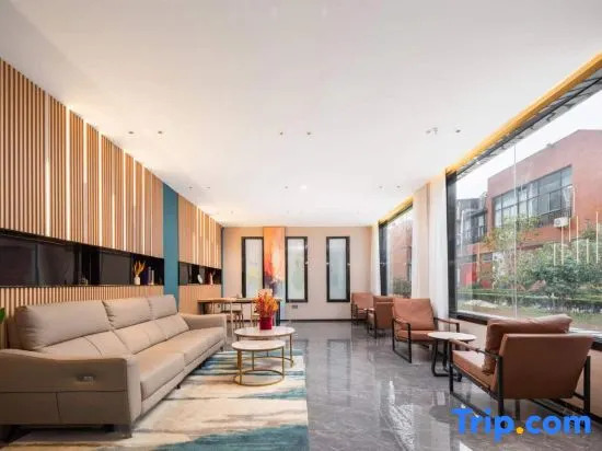 Wuhan Elegant Restaurant (Wuhan Gutian 4th Road Subway Station)