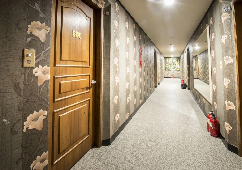 Twins Hotel