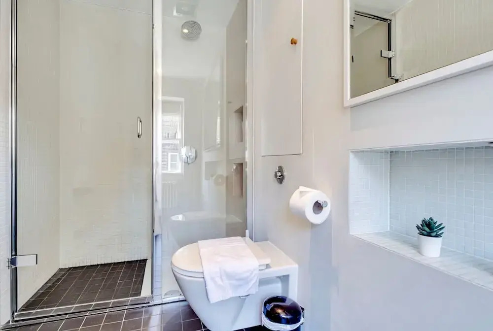 Luxe 4-bed Mews Home - 10 min to Harrods