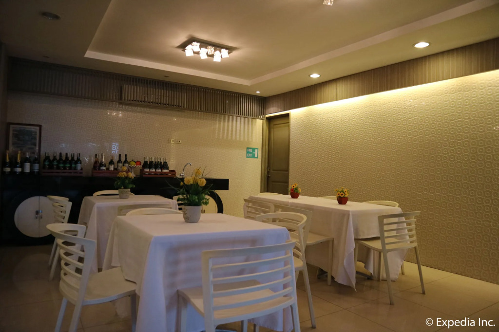 Magallanes Square Hotel Inc