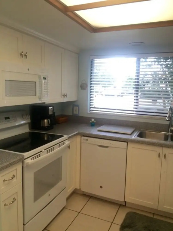 Sea Woods 2bdrm Condo 147