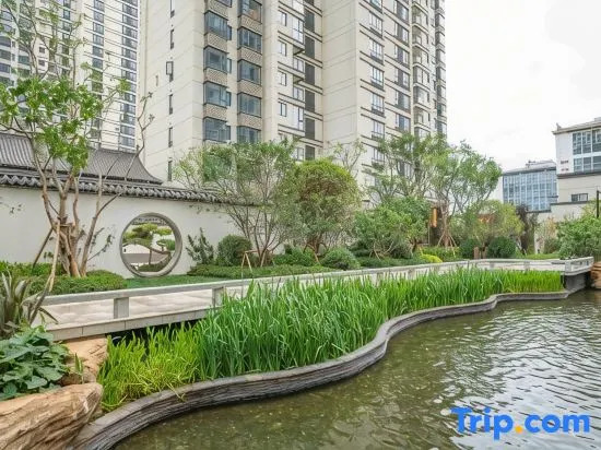 Qianzhan Homestay (Kunming Dian Chi Exhibition Center)