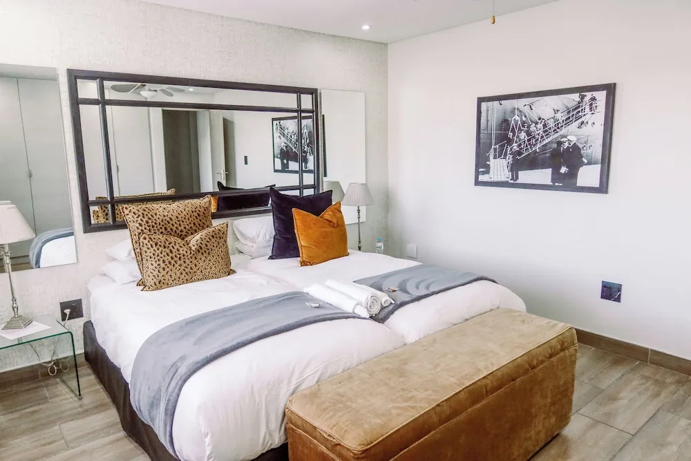 55 on Main Guesthouse and Spa