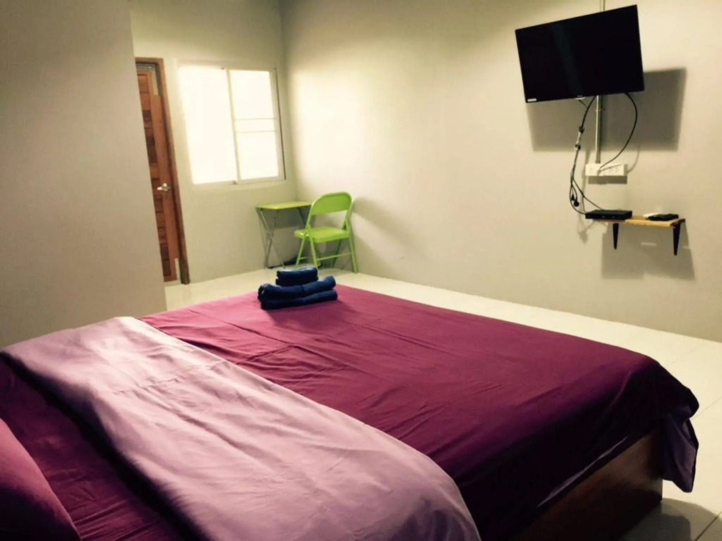 Siri Guesthouse @ Surat Thani