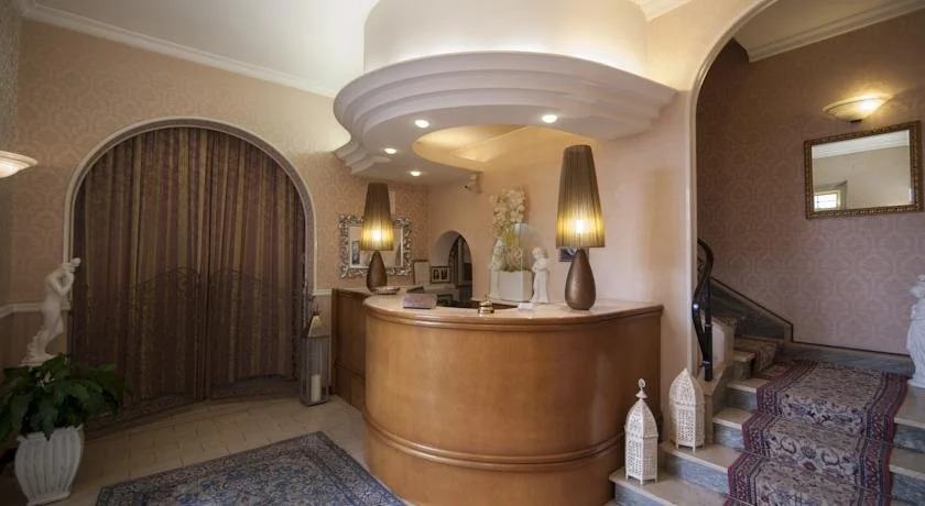 Hotel Aquila DOro
