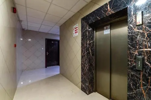 Отель Oyo 156 Al Reem Hotel Apartments
