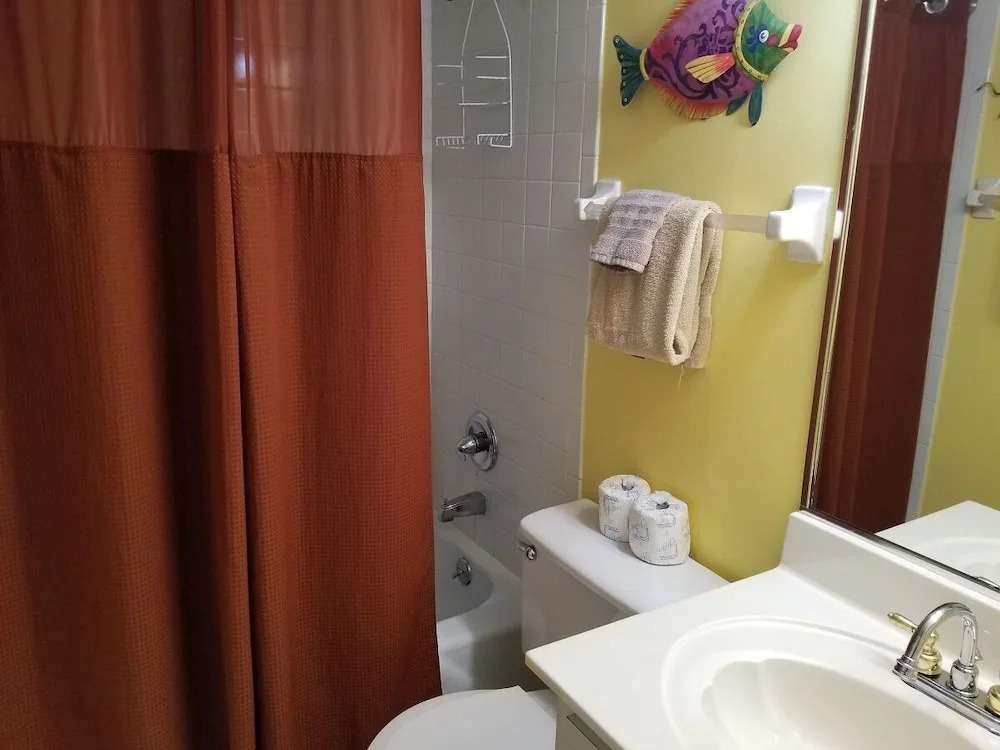 Spanish Trace 115 #65854 2 Bedrooms 2 Bathrooms Condo