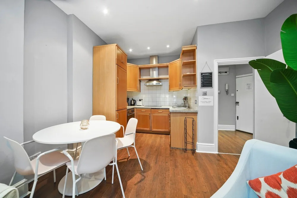 Kensington Heart of London Comfortable Serviced Apartments