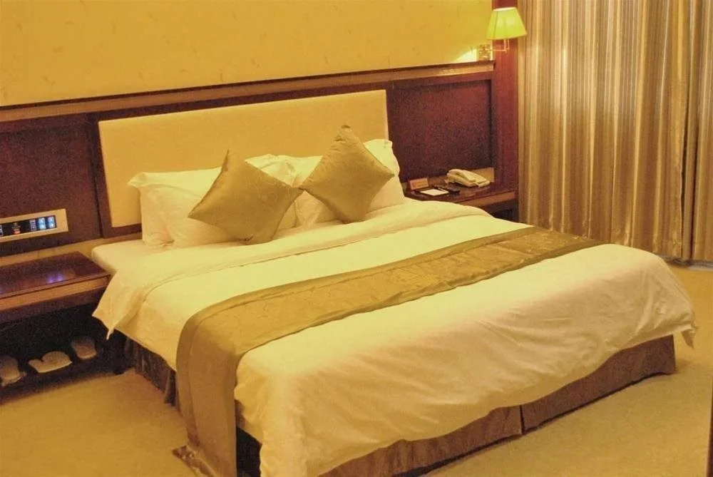 Dongxing Hotel - Guangzhou