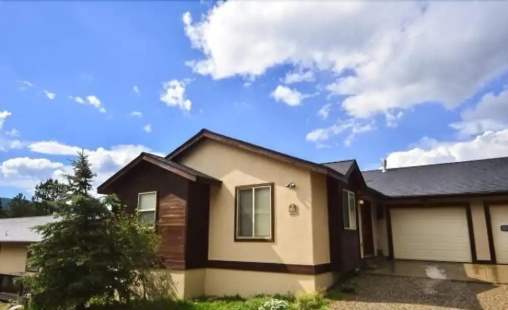 Villa 12 4 Bedrooms 3 Bathrooms Townhouse
