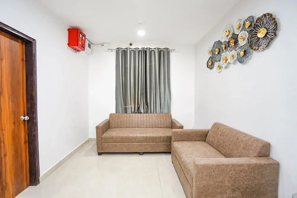 Fabhotel Prime Emporio Villa By Sbg