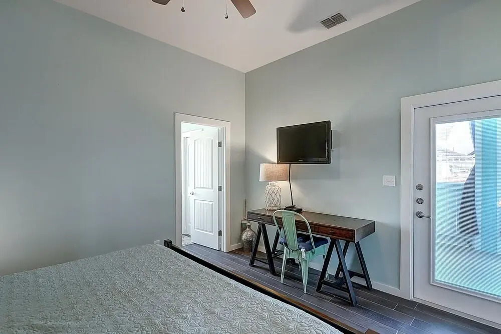 Hemingway House 3 Bedrooms 3 Bathrooms Condo