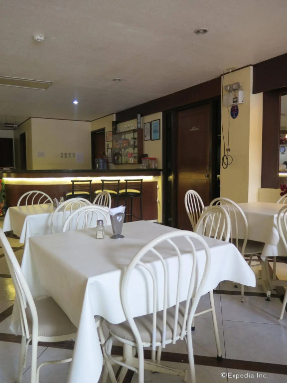 Paragon Suites