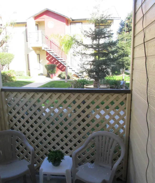 Whispering Meadows Apartments