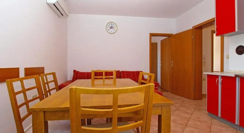 Apartments Andrija 1500