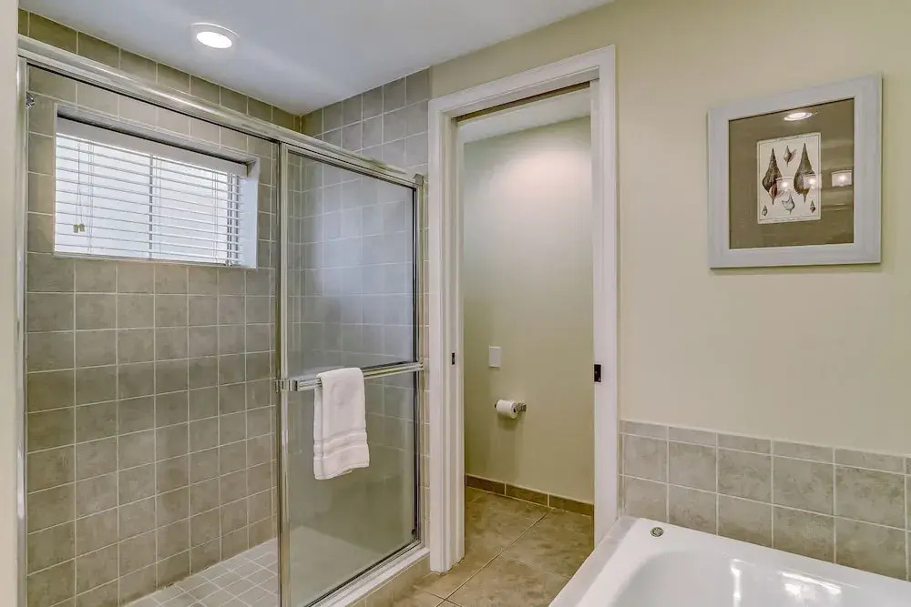 Dog-Friendly Home in the Tennis Villas w/Free WiFi, Shared Pool, Central AC