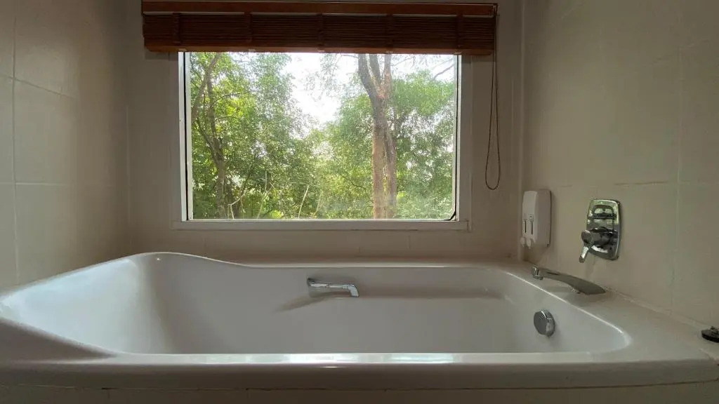 Saiyok River House