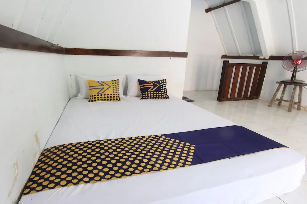OYO Life 93125 Kos Bale Lumbung Syariah