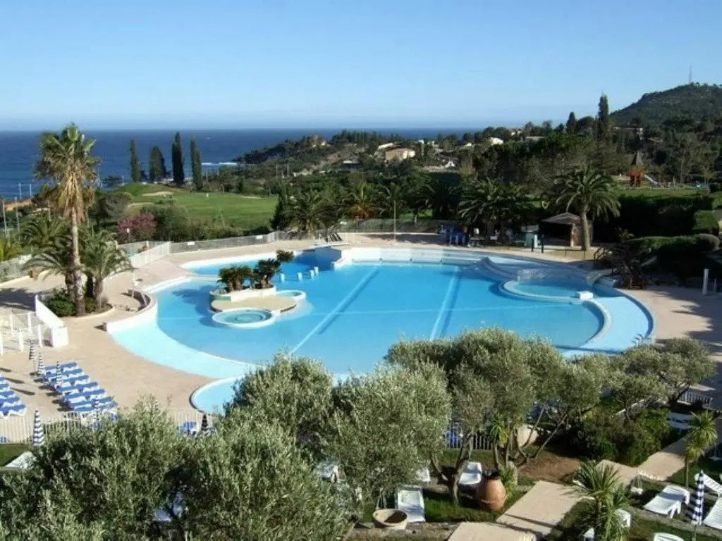 Garden level for 5 people with sea view