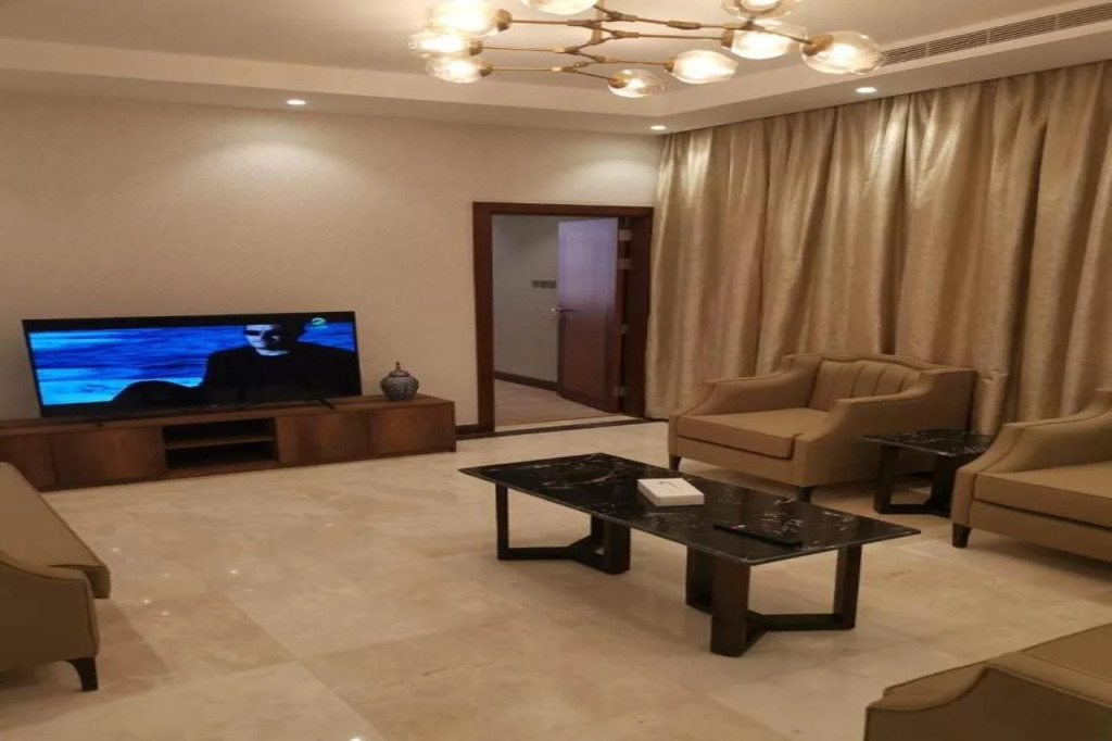 Sarwat Park Hotel