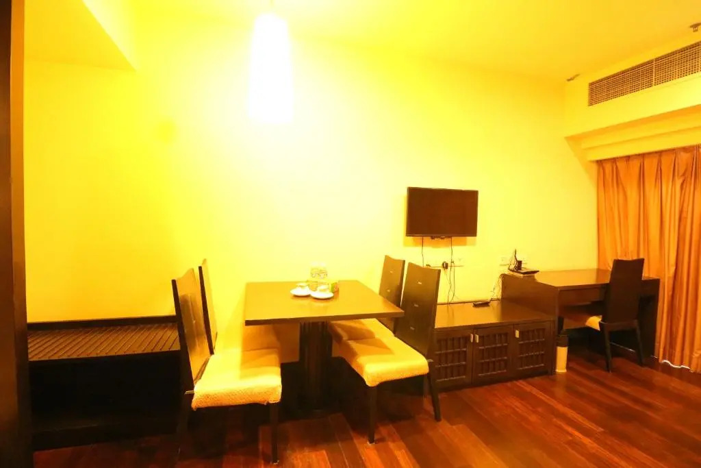 Raintree Resort Suites