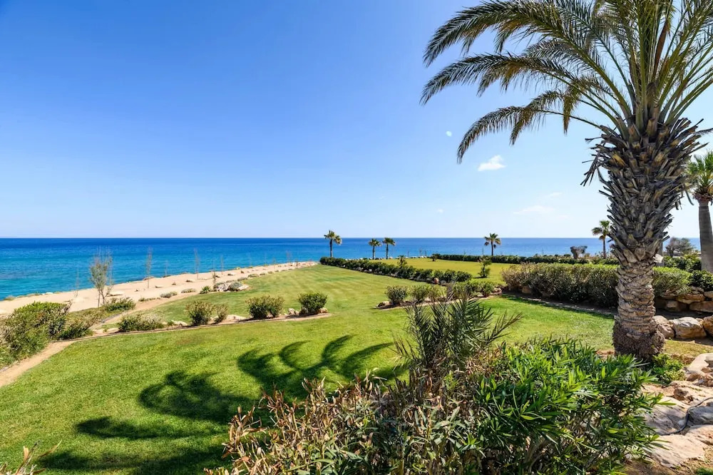 Royal Beachfront Villa