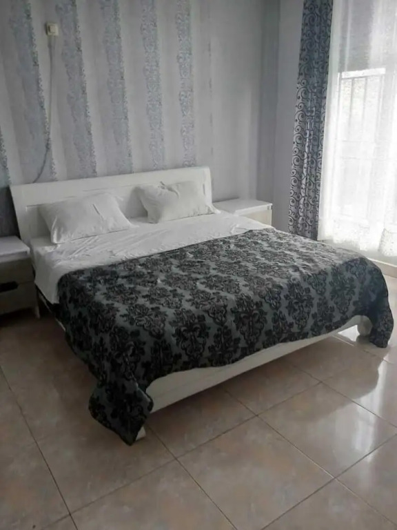 EstaCode Suites- Executive