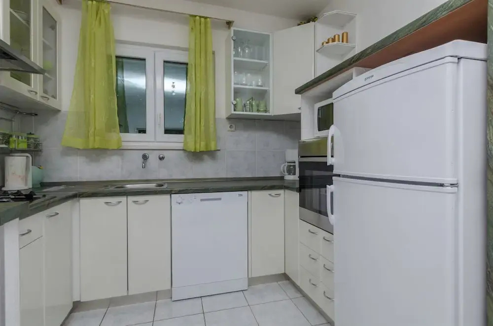 Apartments Ita - Postira