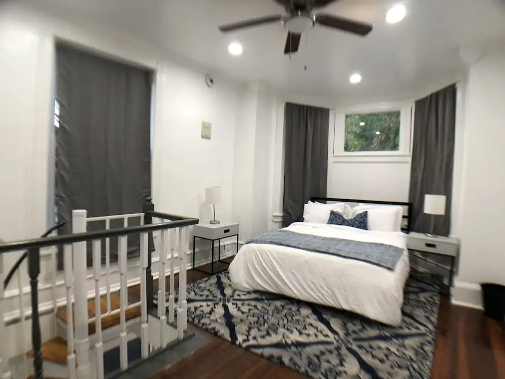 TheU-BnB
