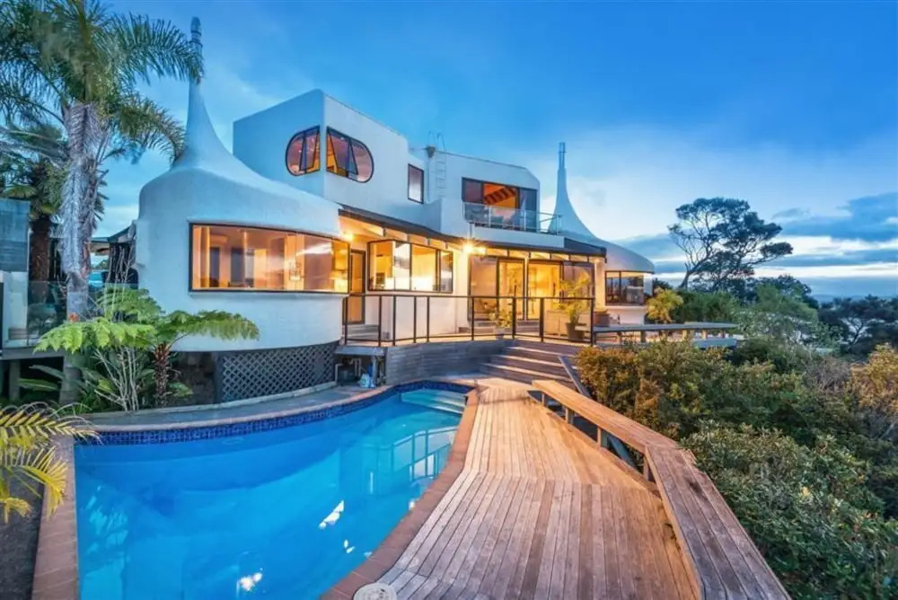 Absolutely unique waterfront experience