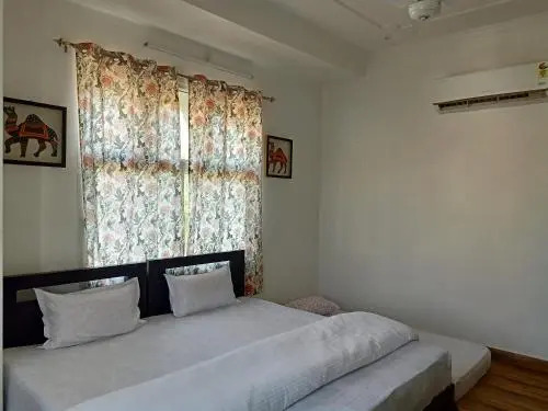 Hindupura Residency