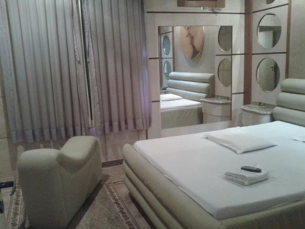 Hotel Emoções - Adults Only