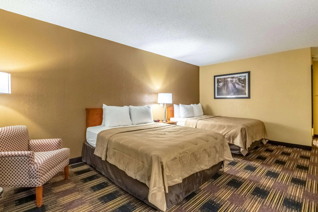 Quality Inn Newton at I-80