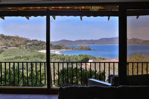 Ocean View - Fully Furnished Studio Perfect for Couple