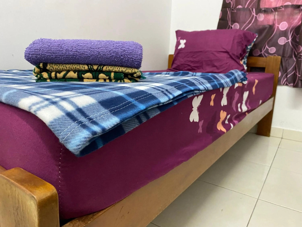 JARUM PENITI HOMESTAY PCB KOTA BHARU
