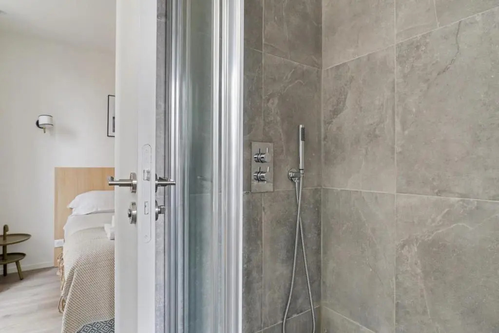155-Suite Georges Marvelous 1 BDR APT New Paris