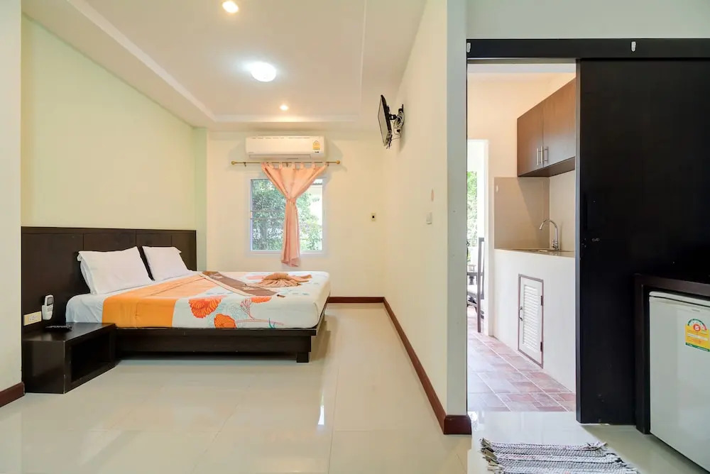 Chom Samui Place