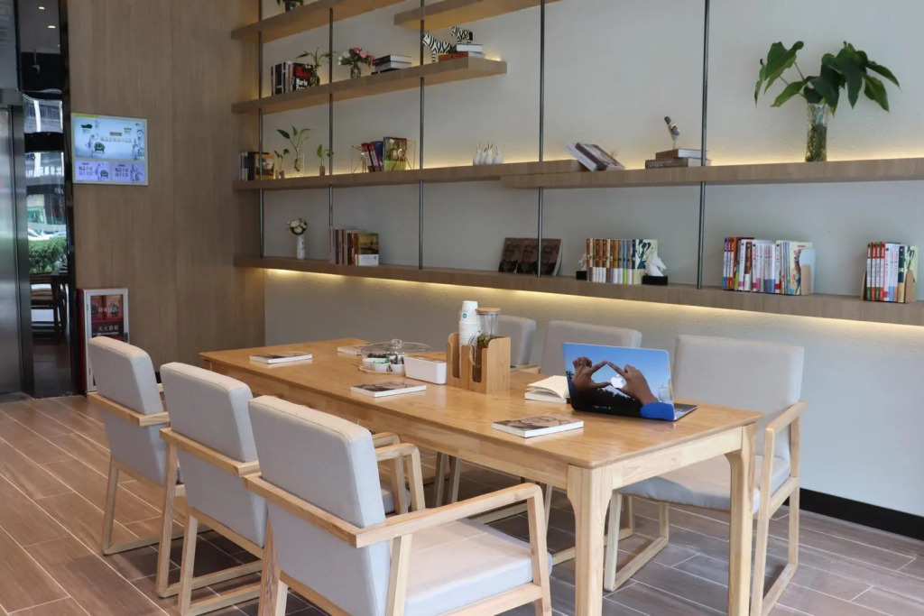 Hanting Hotel Guangzhou Nancun Yuangang Subway Station