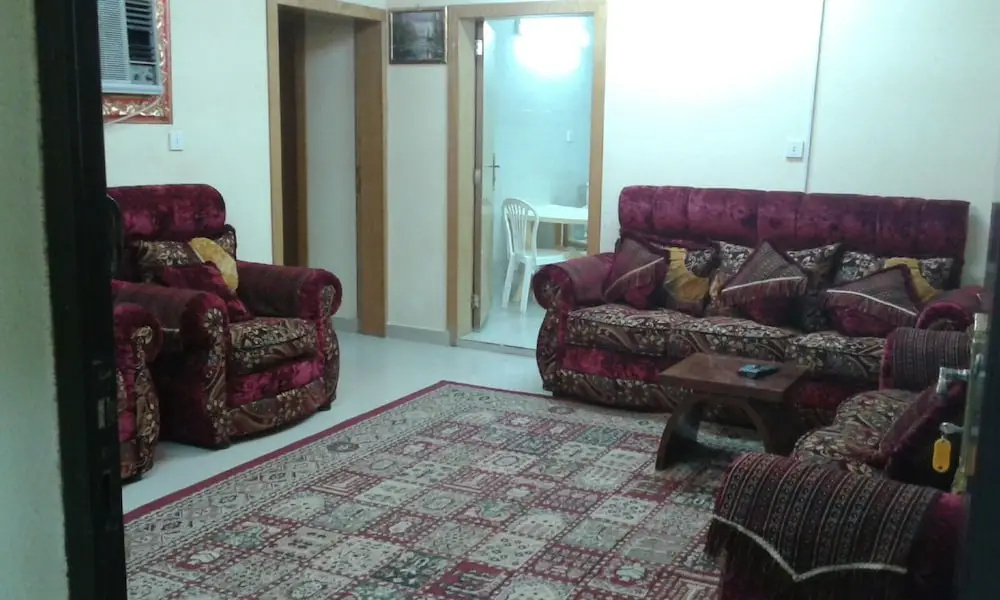 Al Eairy Furnished Apartments Al Ahsa 3