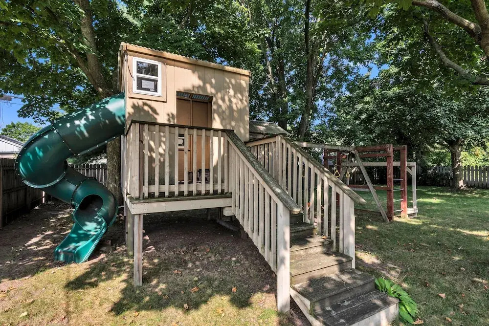 Rama's Abode - Family-friendly Retreat 3 Bedroom Home