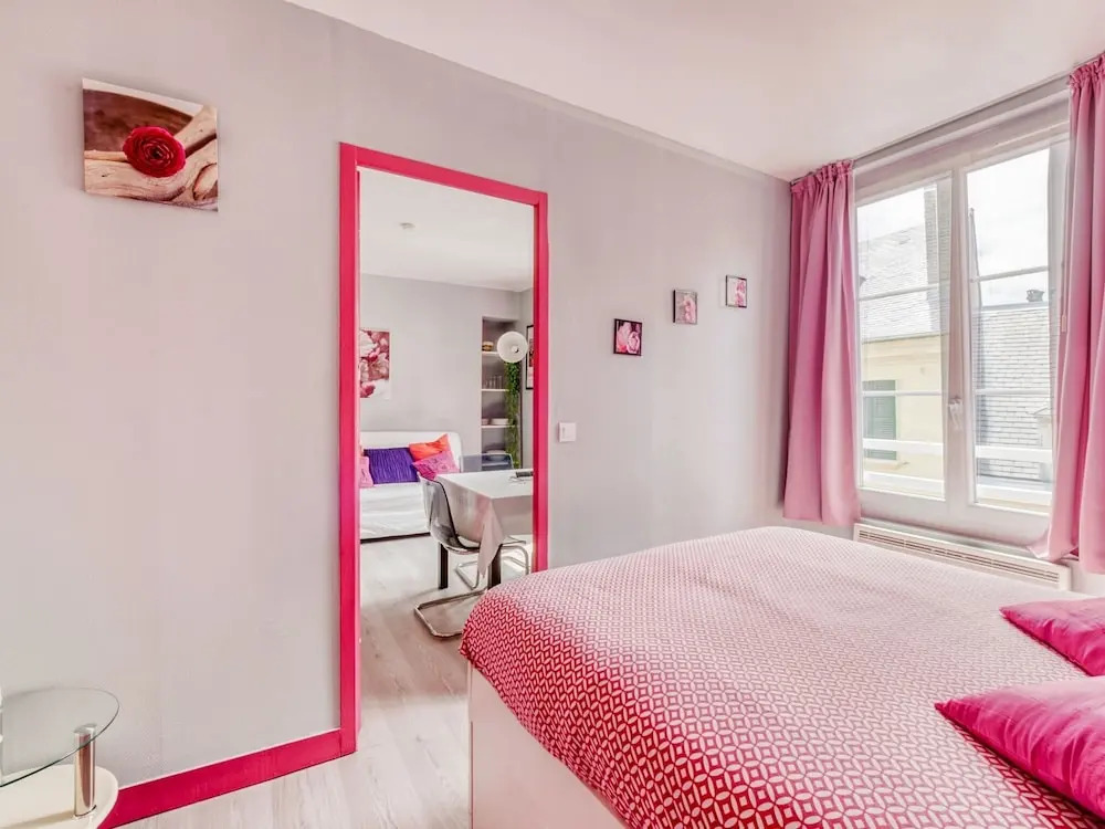 Cosy Studio Apartment in Honfleur near Harbour