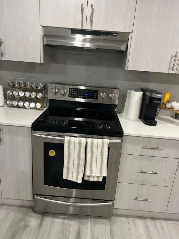 Beautiful 2 bedroom home away from home