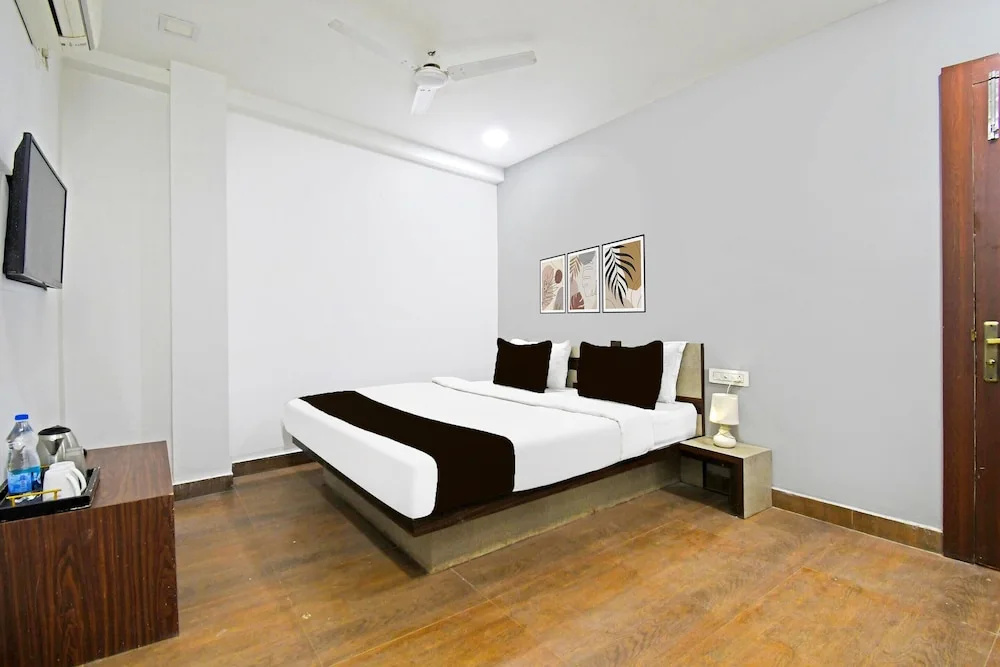 Deluxehotel Kamla Inn 2