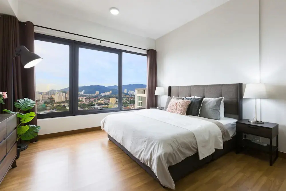 Tropicana 218 Macalister Snooker 3bedrooms by KS