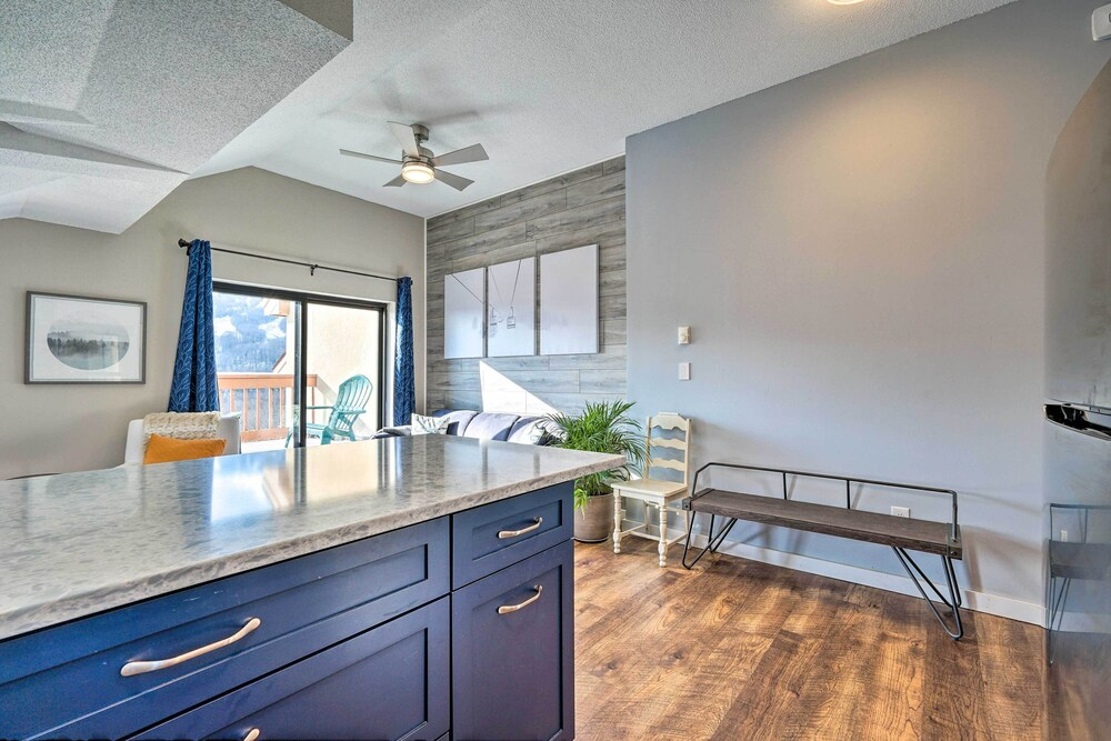 Steps to Ski Shuttle! Snow Mountain Village Condo