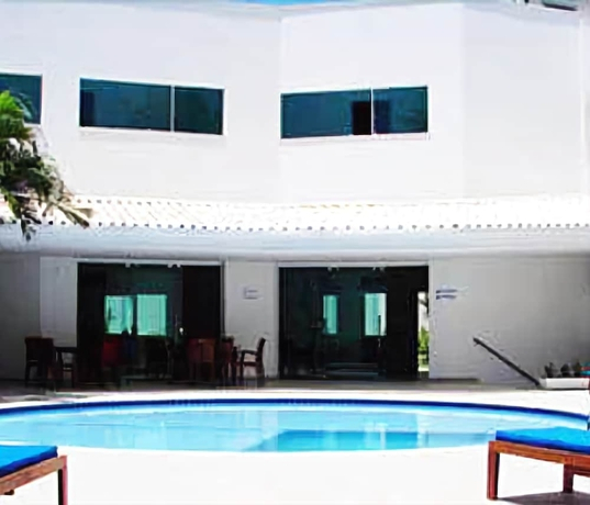 Farol de Itapuã Praia Hotel