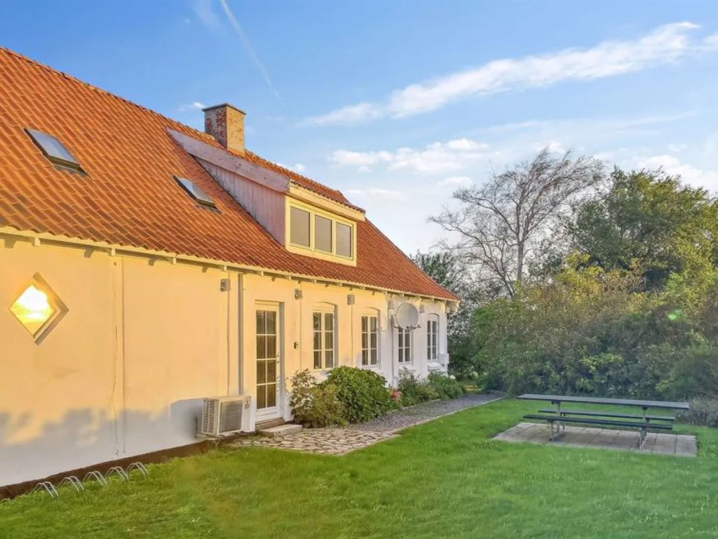 "Torbjörn" - 2.5km from the sea in Bornholm
