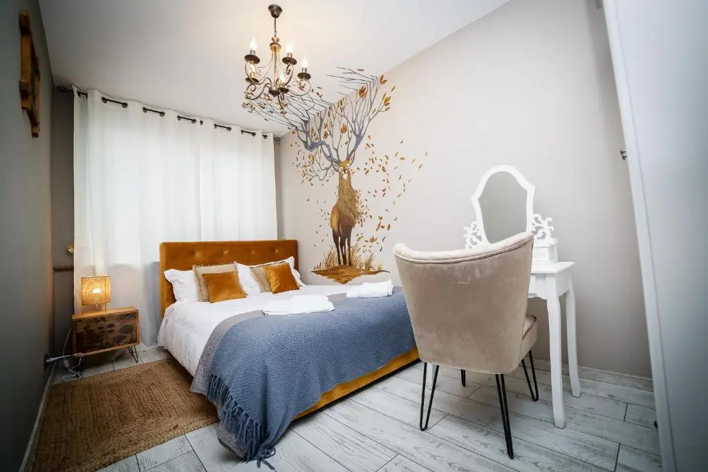 Exquisite 3 room apartment in the heart of thetown