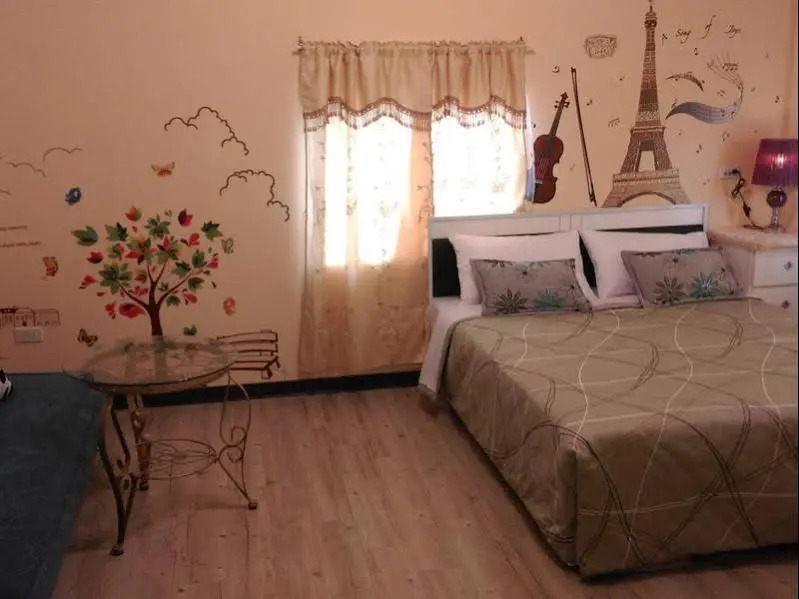 White Cottage Guest House